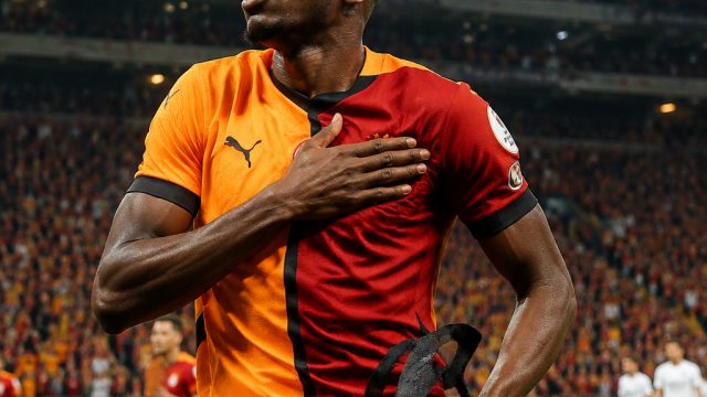 Galatasaray Stands Firm: Rejects €125 Million Bid for Osimhen