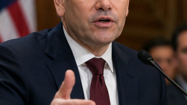 Marco Rubio Urges Financial Institutions to Halt Cuba Transactions