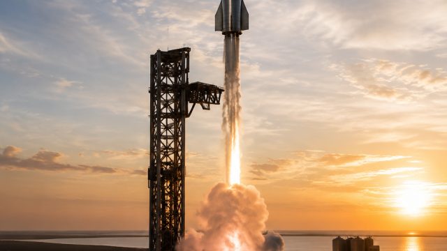 SpaceX's Innovative 'Starfall' Test Marks New Era in Space Logistics