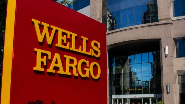 Wells Fargo Predicts S&P 500 Growth Without Rate Hikes