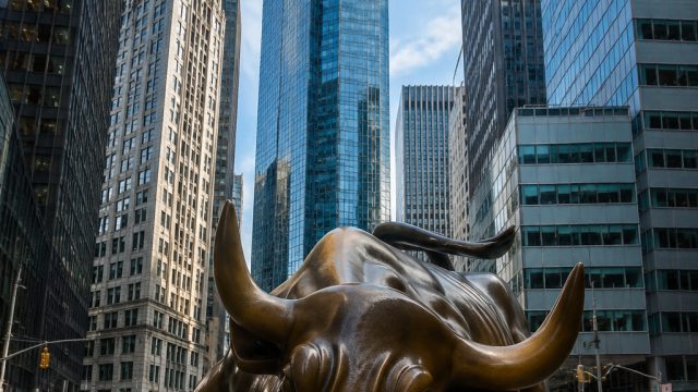 Major Banks Boost Returns as Economic Landscape Shifts